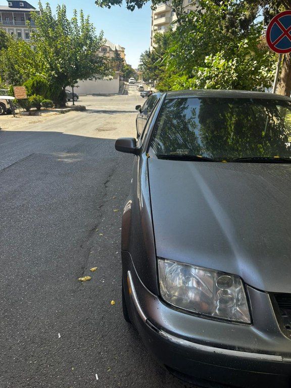 Volkswagen Jetta, 2.0 L, 2004 il, 465 000 km — Avtomobillər, Bakı (8)