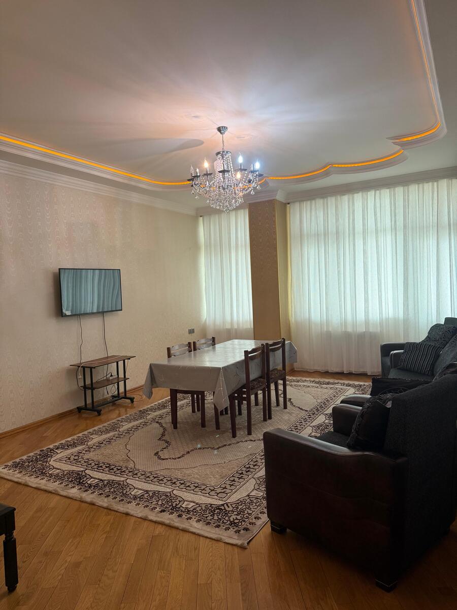 İcarəyə verilir 4 otaqlı yeni tikili 200 m² — Mənzil, Bakı (3)