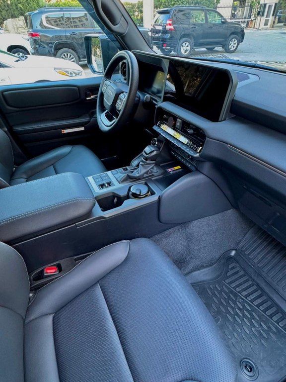 Toyota Land Cruiser Prado, 2.8 L, 2024 il, 7 000 km — Avtomobillər, Bakı (12)