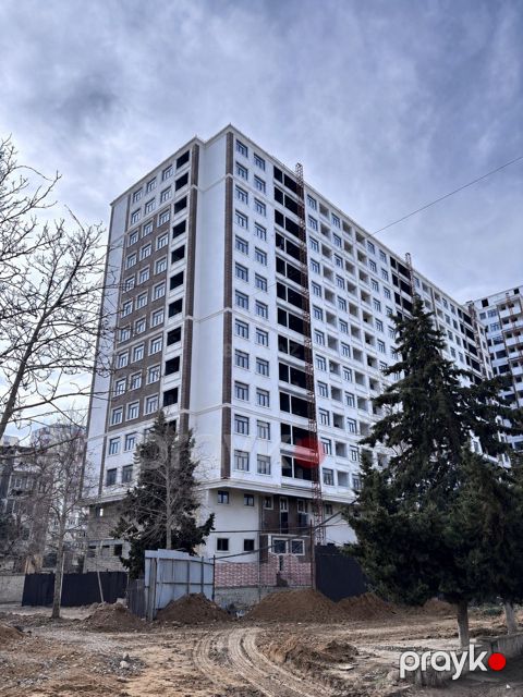 Satılır 4 otaqlı yeni tikili 110 m²