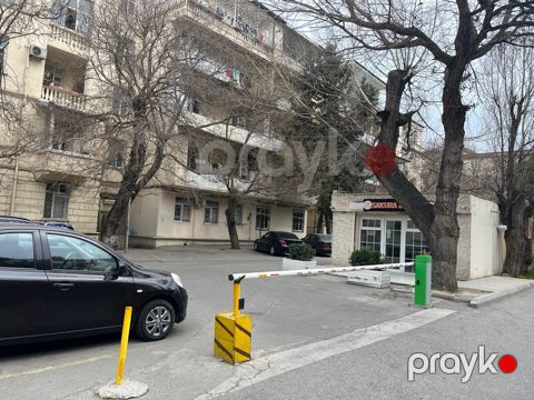 Qaraj icarəyə verilir, Aşıq Molla Cümə k — Bakı