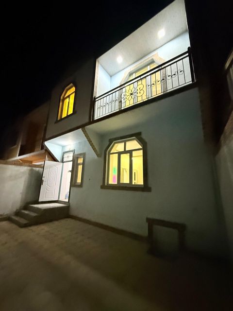 Satılır 4 otaqlı həyət evi/bağ evi 130 m² — Xırdalan
