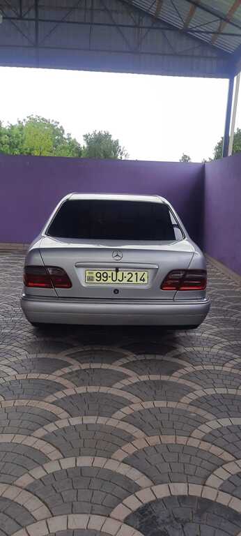 Mercedes E 240, 2.4 L, 1998 il, 300 000 km — Avtomobillər, Bakı (5)