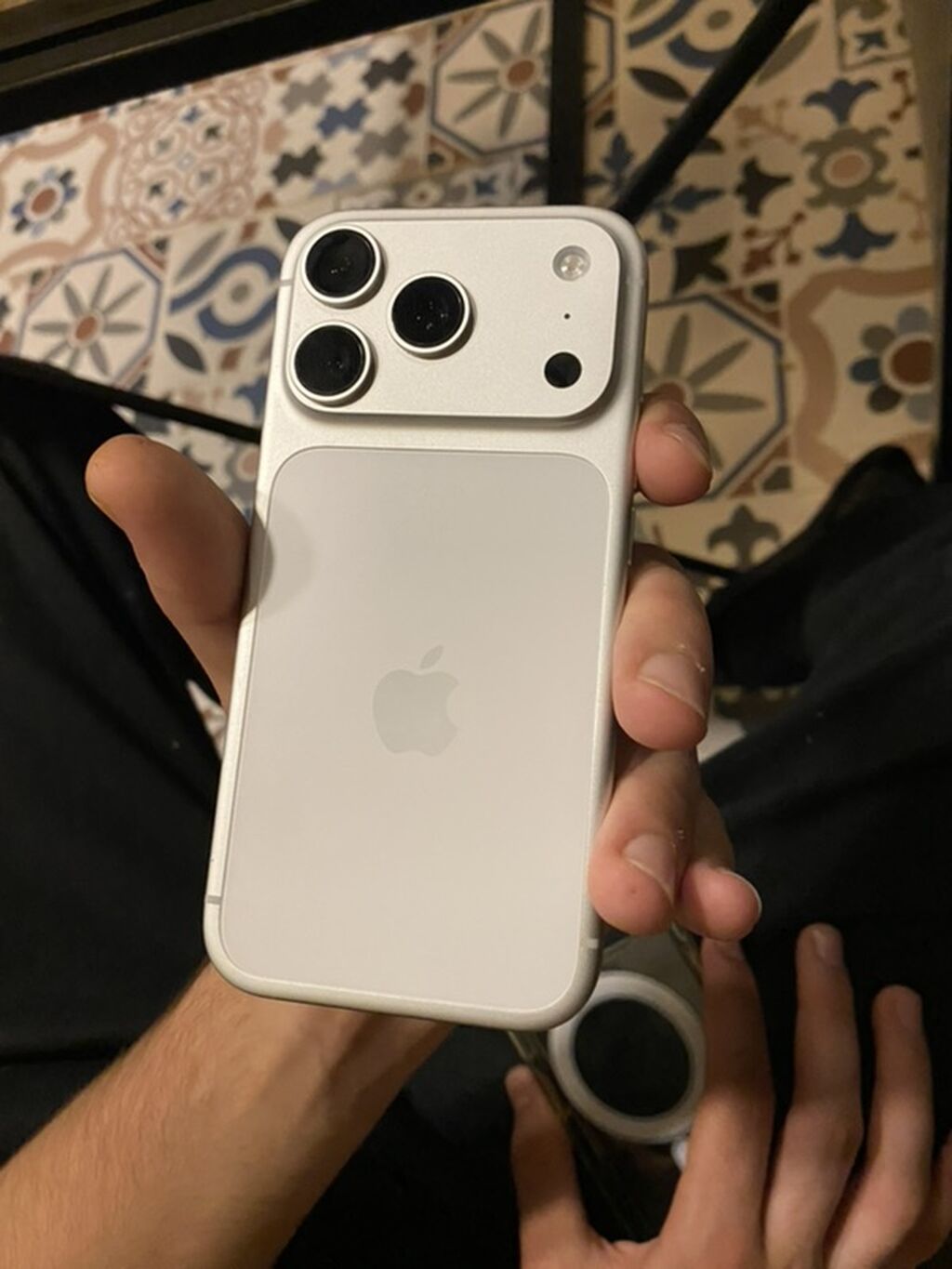 Ağ, Face ID — Apple iPhone, Bakı (2)