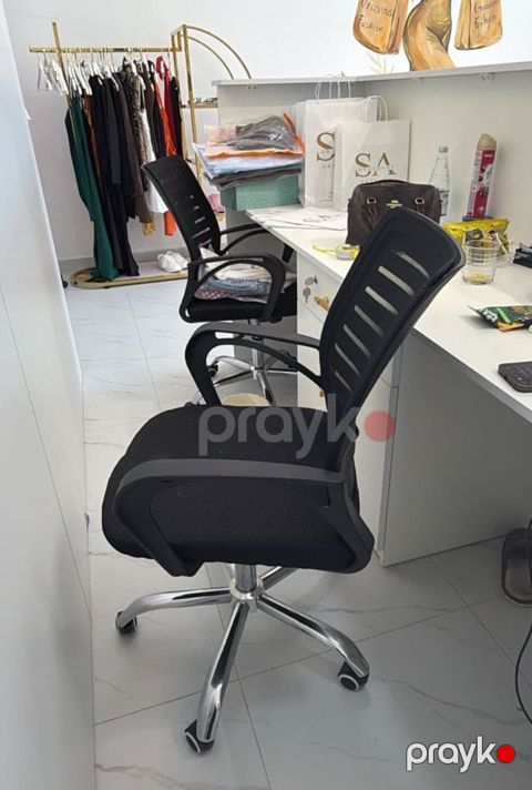 2 eded ofis kreslosu satılır biri 45 AZN Qarayev*AFA 0334 E — Bakı