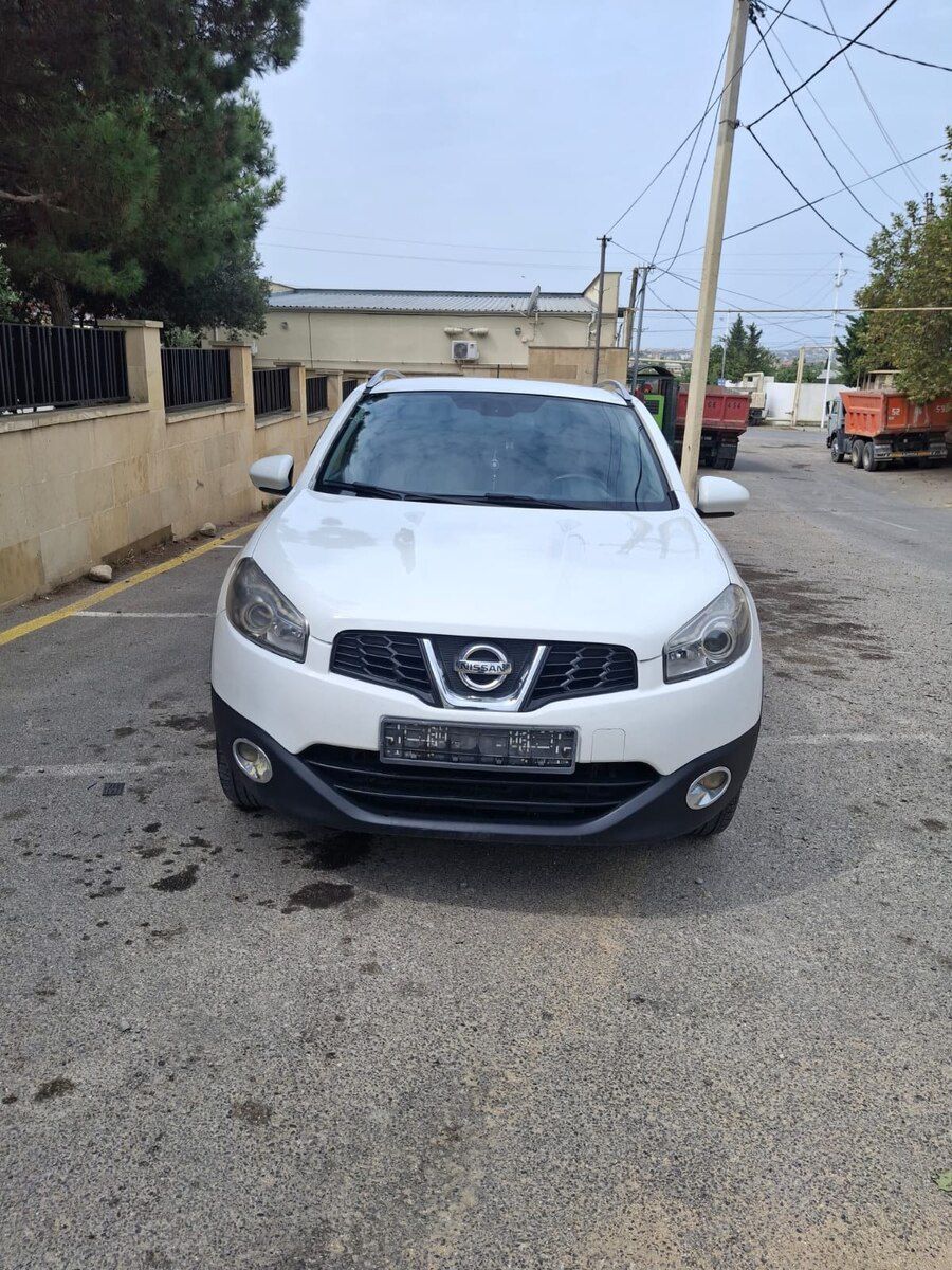 Nissan Sunny, 2013 il — Avtomobillər, Bakı