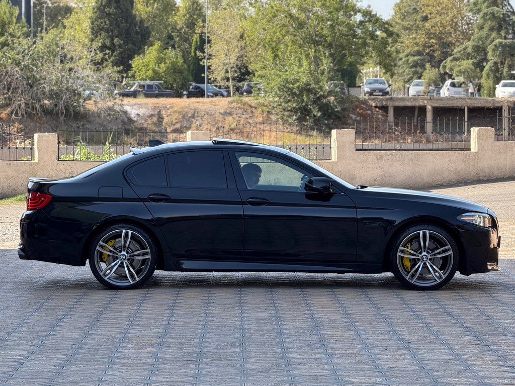 BMW 528, 2.0 L, 2015 il, 84 500 km — Avtomobillər, Gəncə (7)