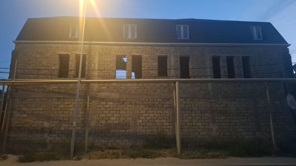 Sabunçu rayonu Yeni Ramana qesebesi Akasya şadlıq evinin yanı, merkezi — Əmlak, Bakı (3)