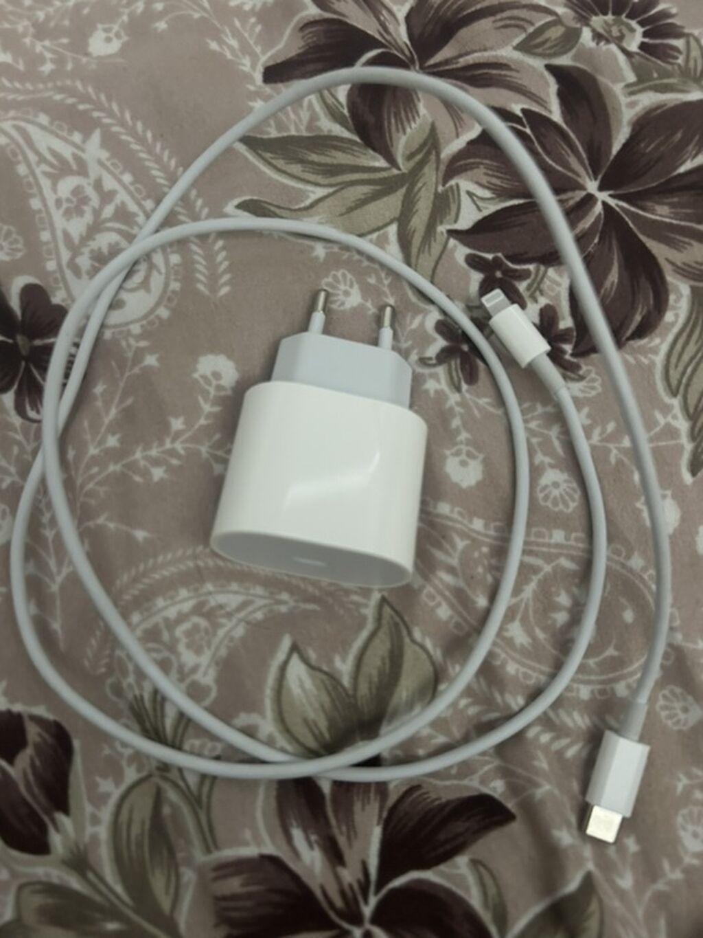 Simsiz şarj cihazı Apple, 20 Vt, İşlənmiş — Şarj cihazları, Bakı (3)