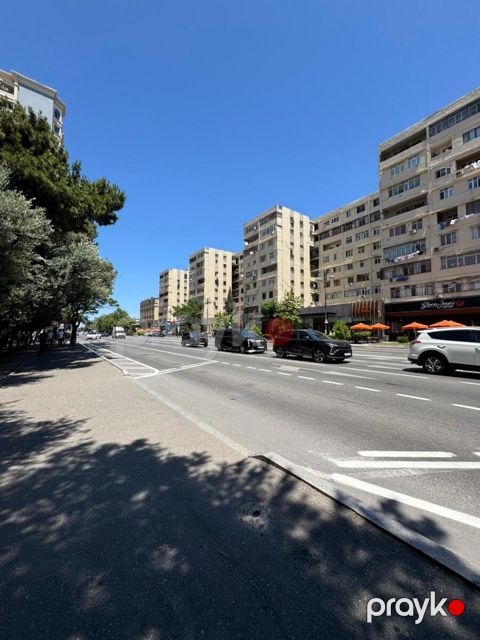 Satılır 3 otaqlı köhnə tikili 85 m²