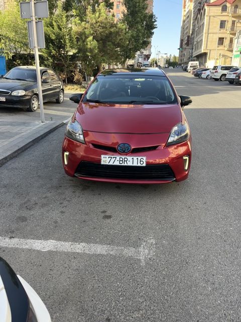 Toyota Prius, 1.8 L, 1.3 kWh, 2011 il, 250 856 km — Bakı