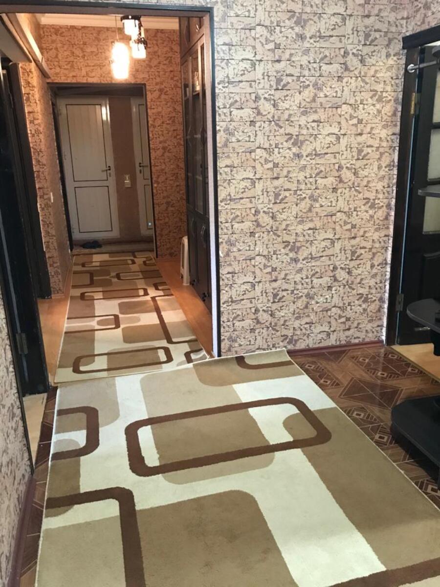Satılır 5 otaqlı köhnə tikili 90 m² — Mənzil, Bakı (3)