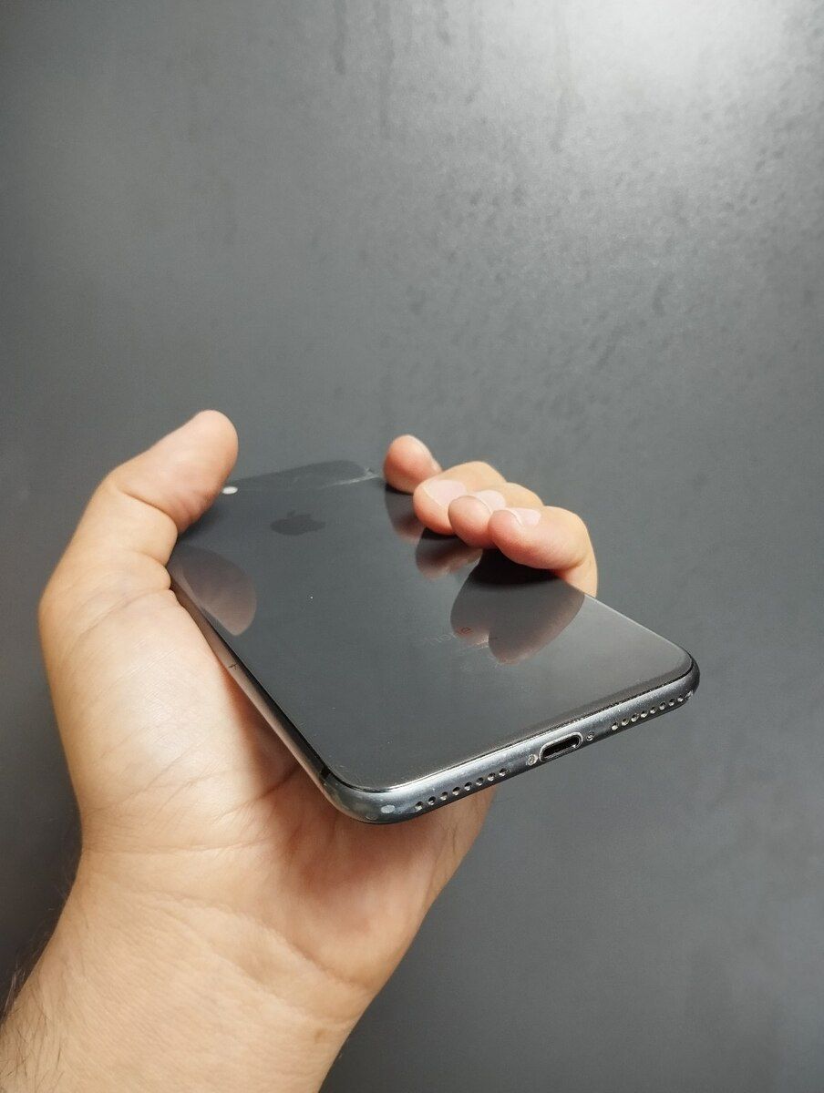 Apple iPhone 8 Plus Space Gray 64GB — Smartfonlar, Bakı (5)