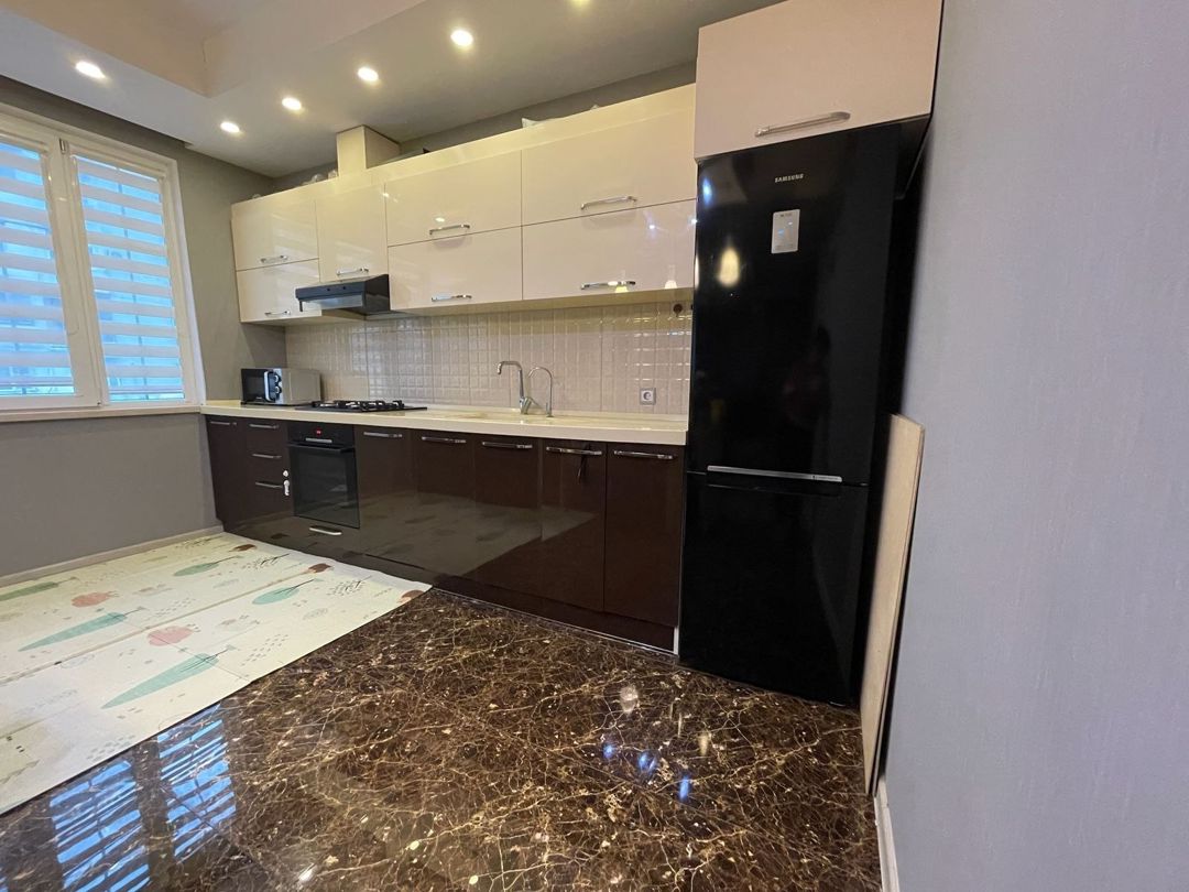 Həyət evi kirayə verilir, Yeni Yasamal qəs — Ev, villa, Bakı (11)