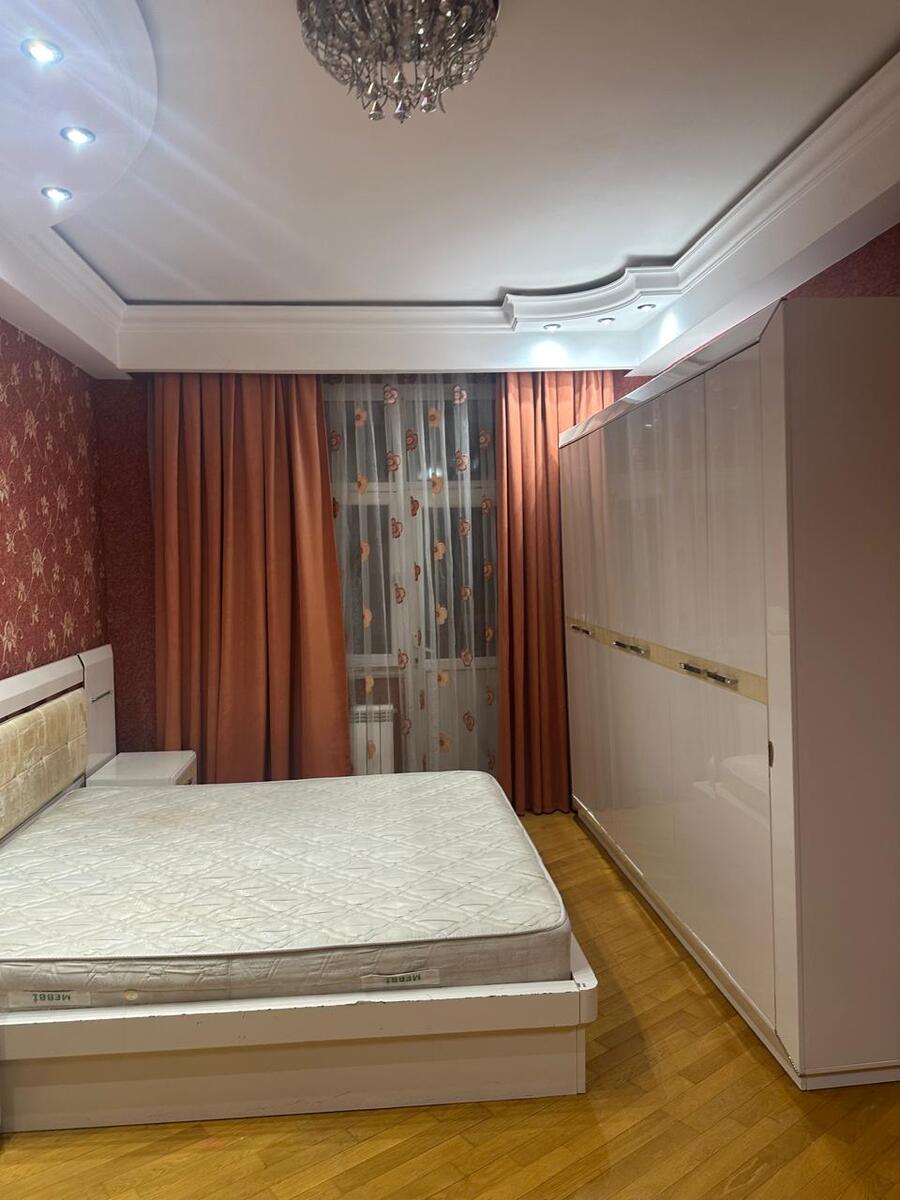 Satılır 3 otaqlı yeni tikili 136 m² — Mənzil, Bakı (12)