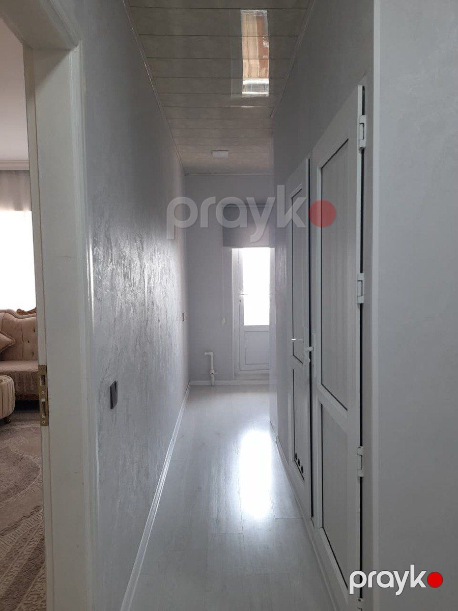 Satılır 5 otaqlı köhnə tikili 115 m² — Mənzil, Bakı (9)