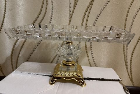 Kristal/qızılı ayaqlı şirniyyat qabı – Dekorlu - Material: qalın — Bakı
