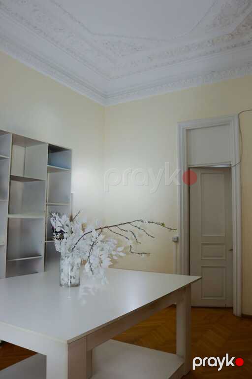 Satılır 6 otaqlı köhnə tikili 240 m² — Mənzil, Bakı (12)