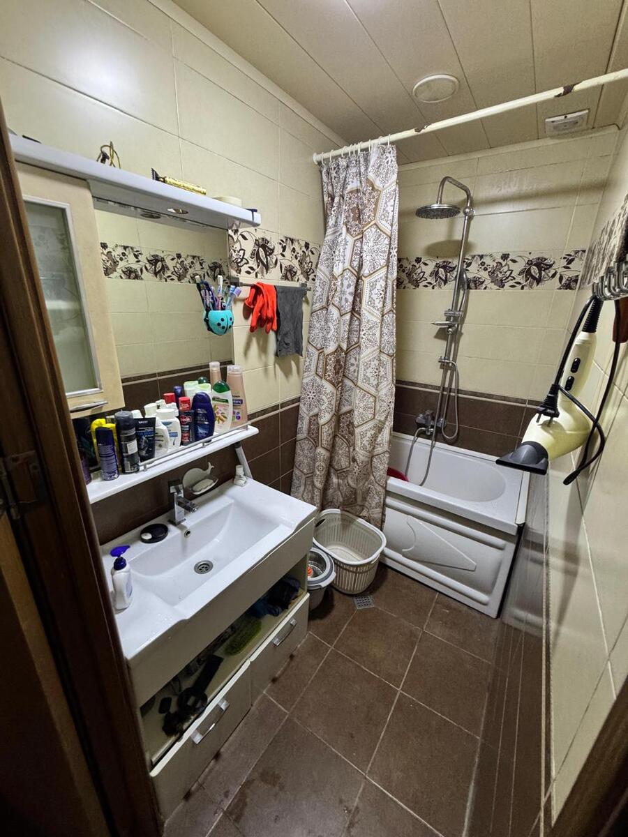 Satılır 3 otaqlı köhnə tikili 100 m² — Mənzil, Bakı (12)