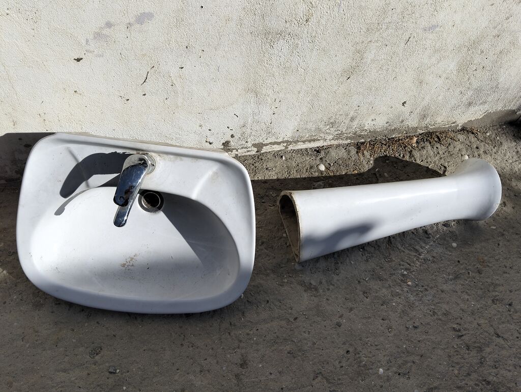 Satılır: Seramik pədestal lavabo komplekti - Material: seramik — Yelləmə maşınları, Bakı (2)