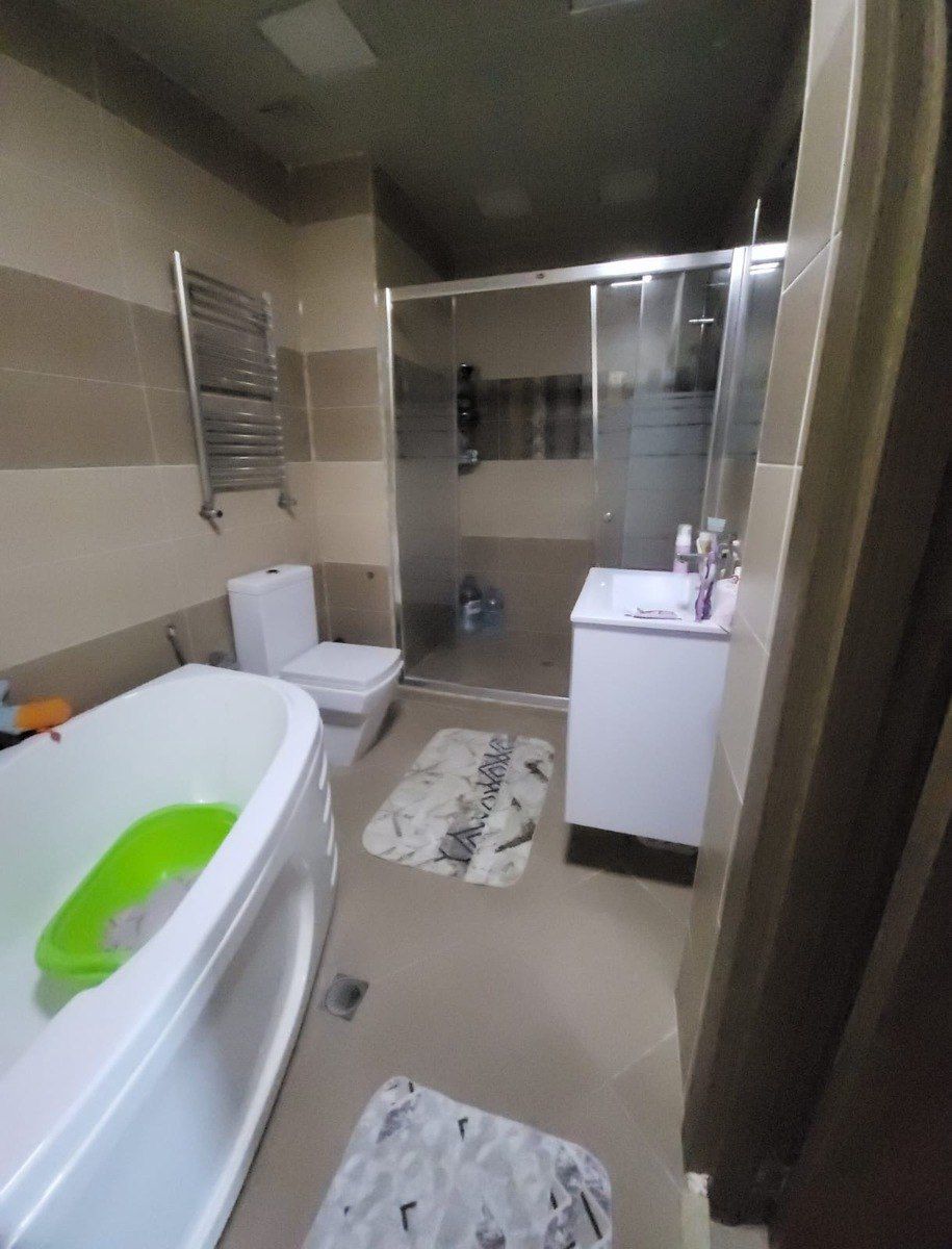 Satılır 3 otaqlı yeni tikili 130 m² — Mənzil, Bakı (9)