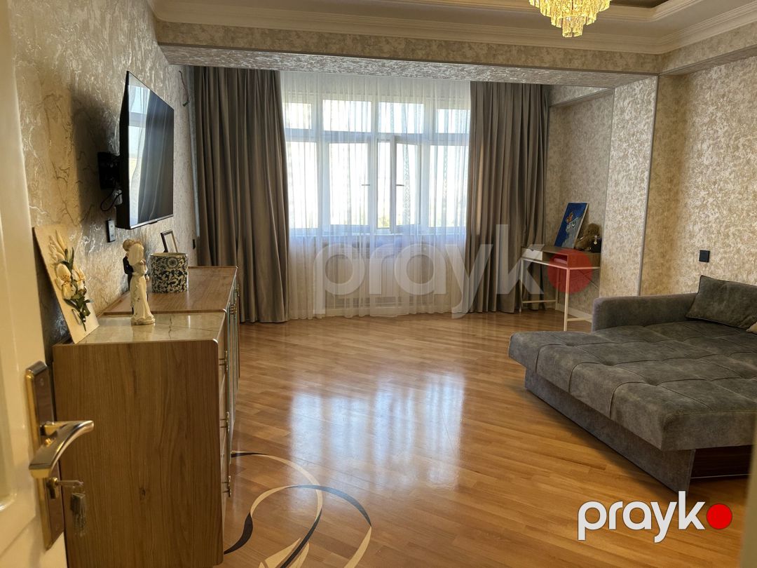 Satılır 1 otaqlı köhnə tikili 50 m² — Mənzil, Bakı (3)