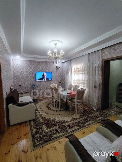 Satılır 4 otaqlı həyət evi/bağ evi 122 m²