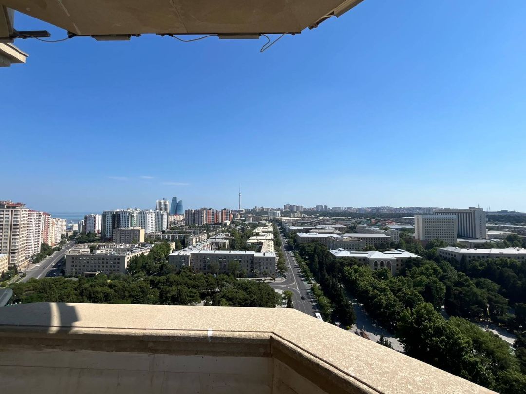 Satılır 4 otaqlı yeni tikili 205.1 m² — Mənzil, Bakı (8)