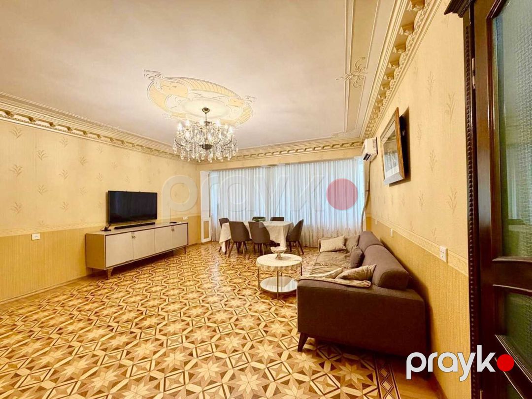 Satılır 4 otaqlı köhnə tikili 120 m² — Mənzil, Bakı (2)