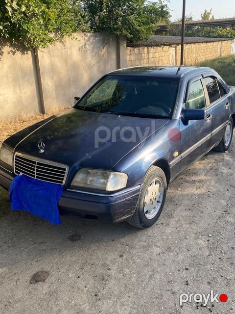 Mercedes C 220, 2.2 L, 1995 il, 592 293 km