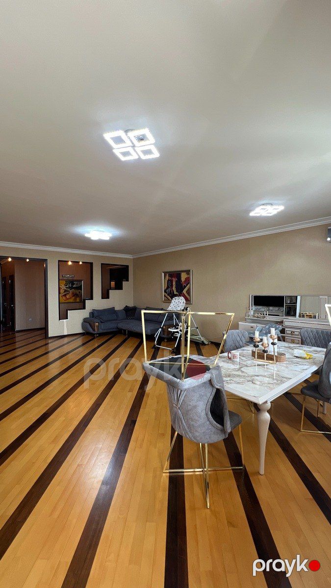 Satılır 4 otaqlı yeni tikili 187 m² — Mənzil, Bakı (6)