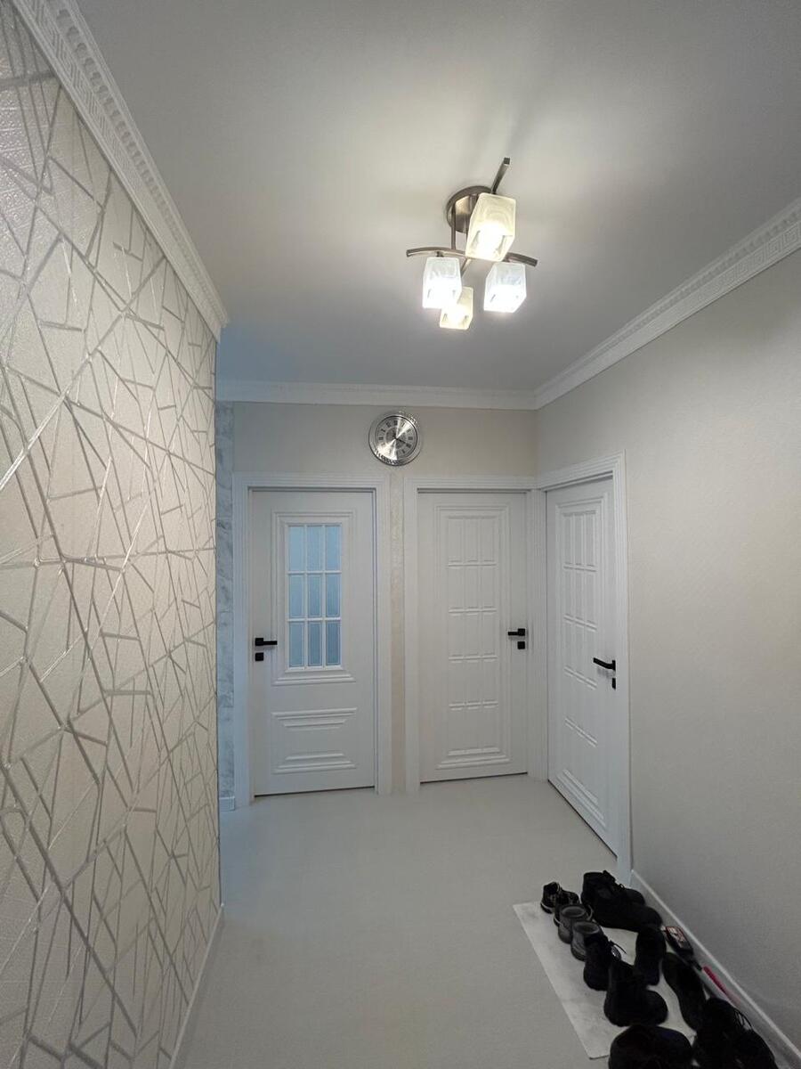 Satılır 4 otaqlı köhnə tikili 100 m² — Mənzil, Bakı (11)