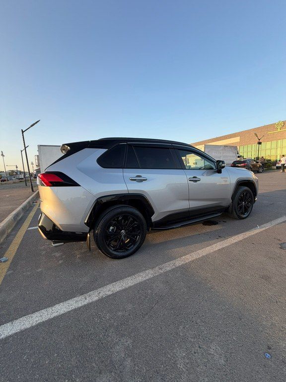 Toyota RAV4, 2.5 L, 1.6 kWh, 2022 il, 78 000 km — Avtomobillər, Bakı (4)
