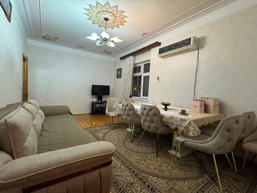 Satılır 2 otaqlı köhnə tikili 50 m² — Mənzil, Bakı (4)