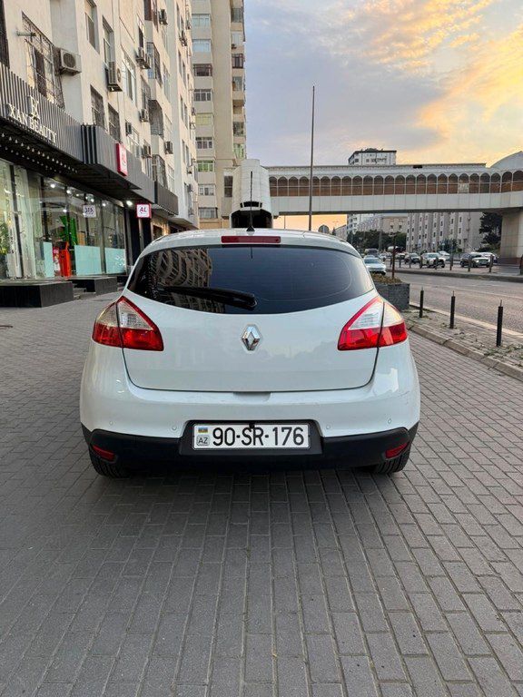Renault Megane, 2.0 L, 2013 il, 276 000 km — Avtomobillər, Bakı (6)
