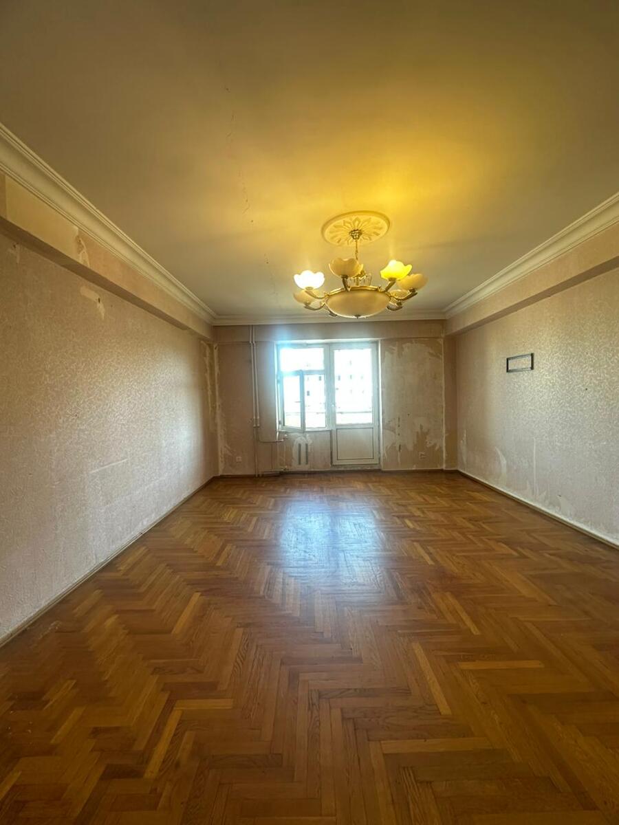 Satılır 5 otaqlı köhnə tikili 180 m² — Mənzil, Bakı (7)