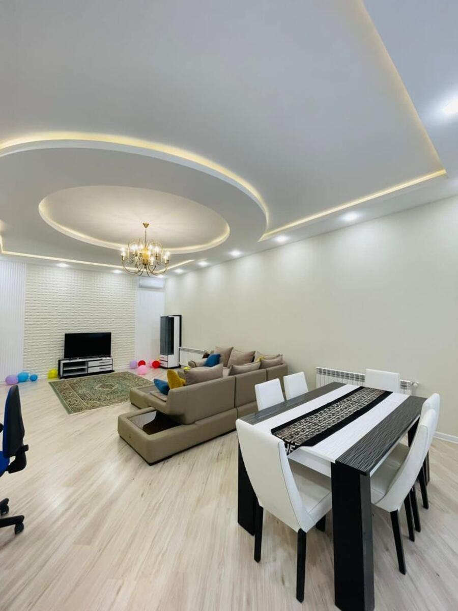 İcarəyə verilir 5 otaqlı həyət evi/bağ evi 260 m² — Ev, villa, Bakı (11)