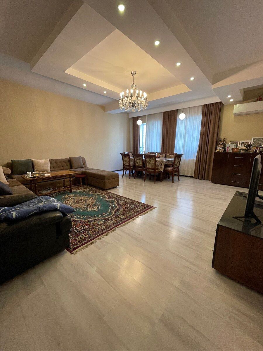 Həyət evi kirayə verilir, Yeni Yasamal qəs — Ev, villa, Bakı (5)