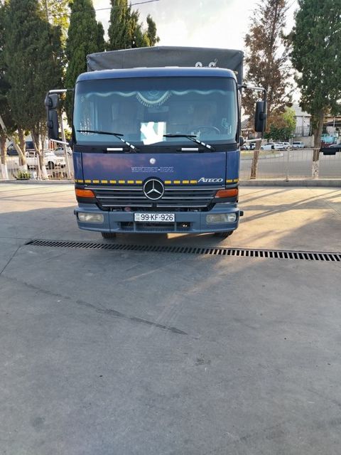 Mercedes Atego 815, 4.3 L, 1998 il, 699 758 km