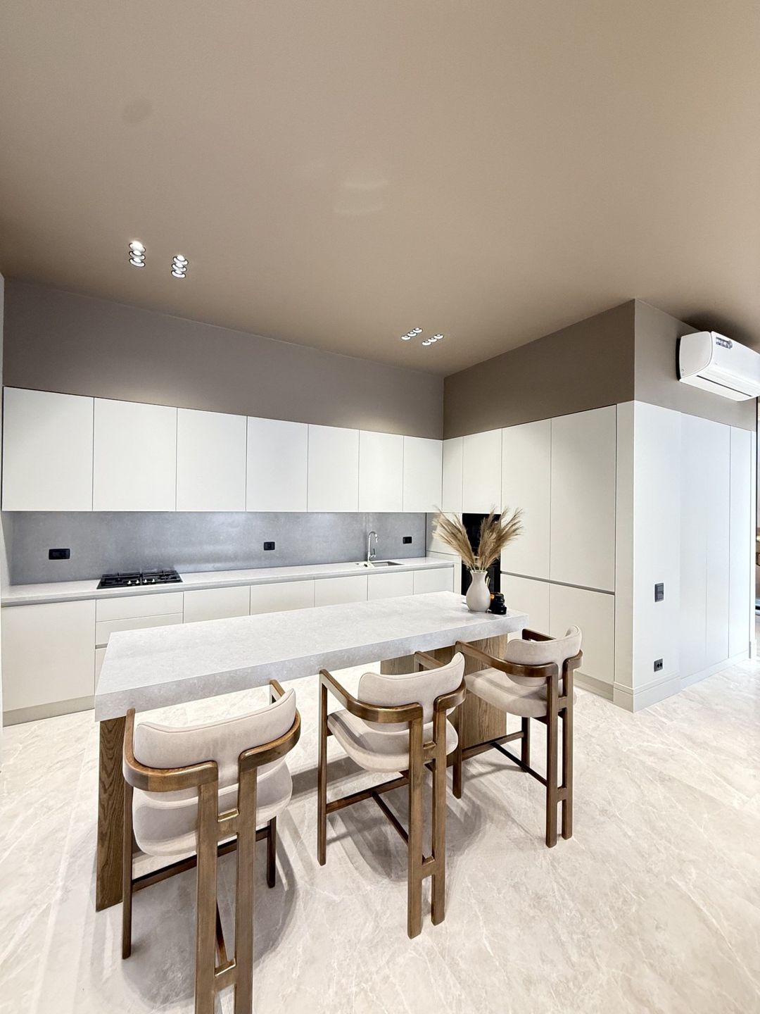 Satılır 4 otaqlı həyət evi/bağ evi 250 m² — Ev, villa, Bakı (11)