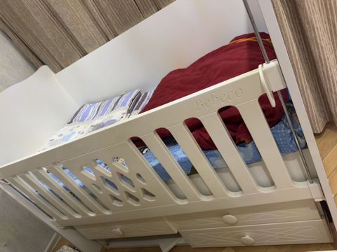 Bebeco uşaq beşiyi - Rəng: ağ - Material: MDF/laminat kombinasiyası — Bakı