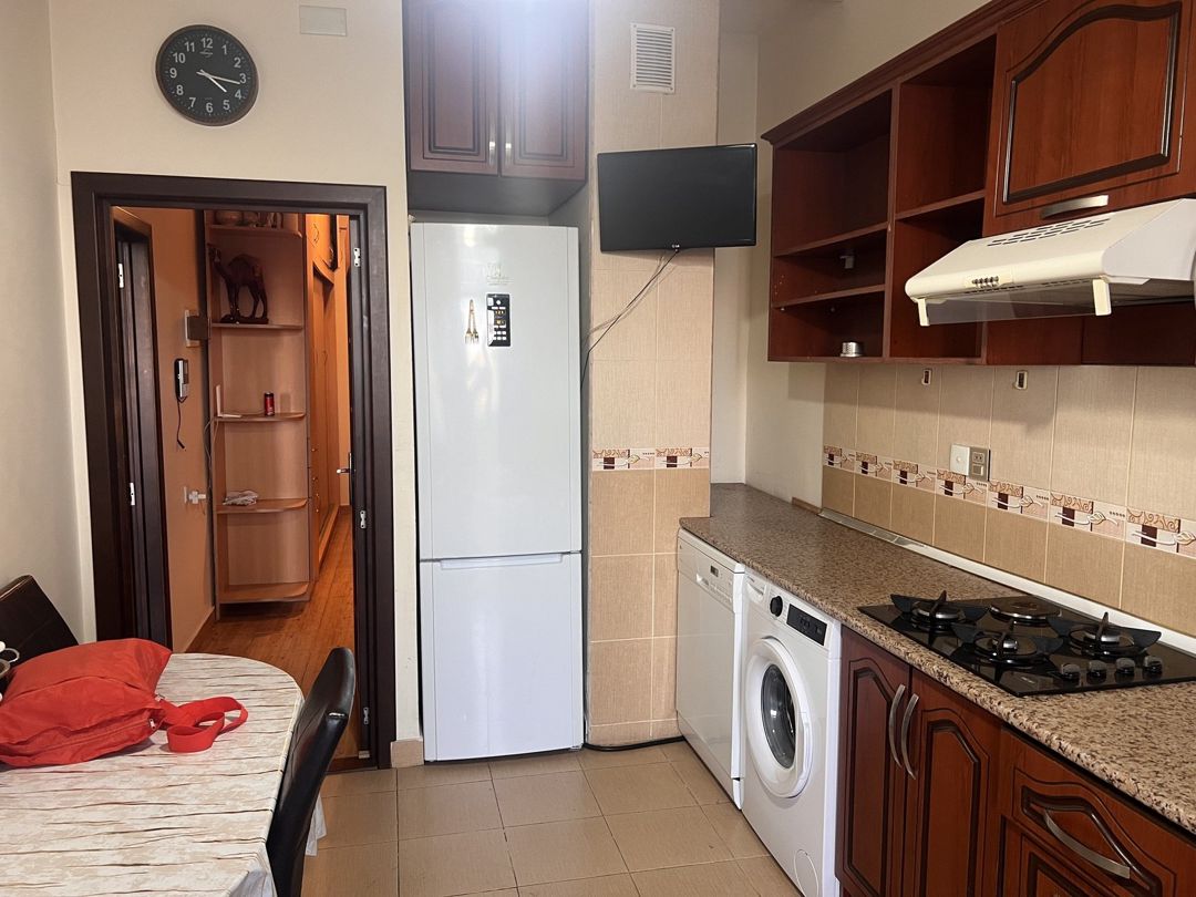 İcarəyə verilir 3 otaqlı yeni tikili 90 m² — Mənzil, Bakı (9)
