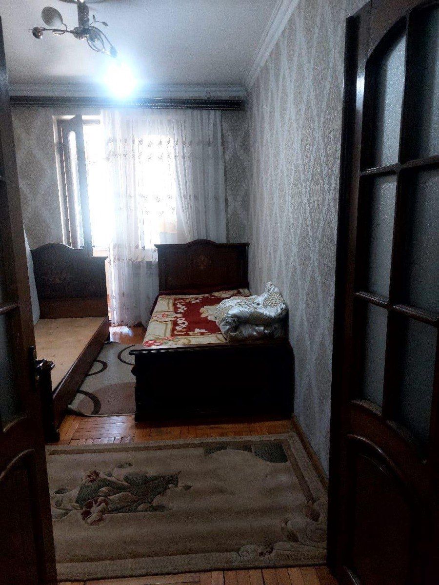 Satılır 4 otaqlı köhnə tikili 100 m² — Mənzil, Bakı (8)