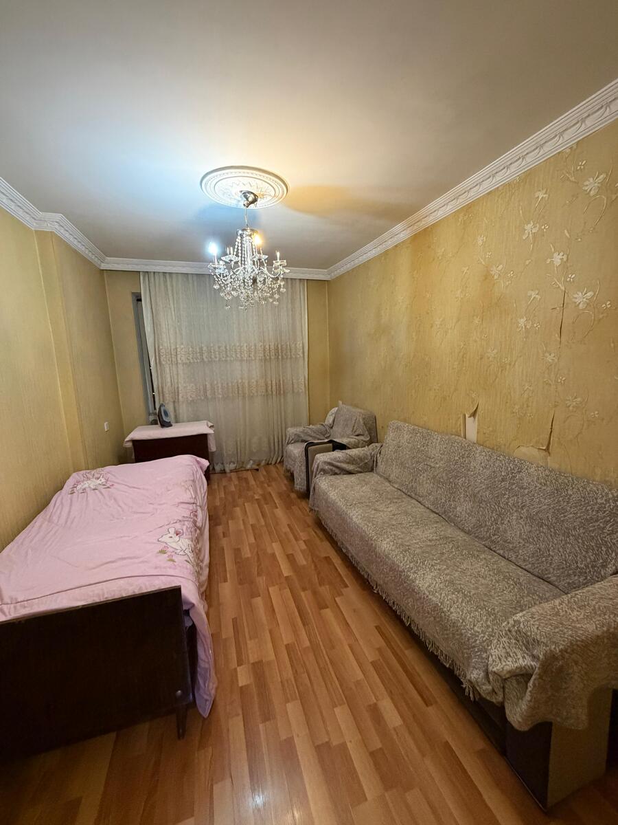 Satılır 4 otaqlı köhnə tikili 100 m² — Mənzil, Bakı (12)