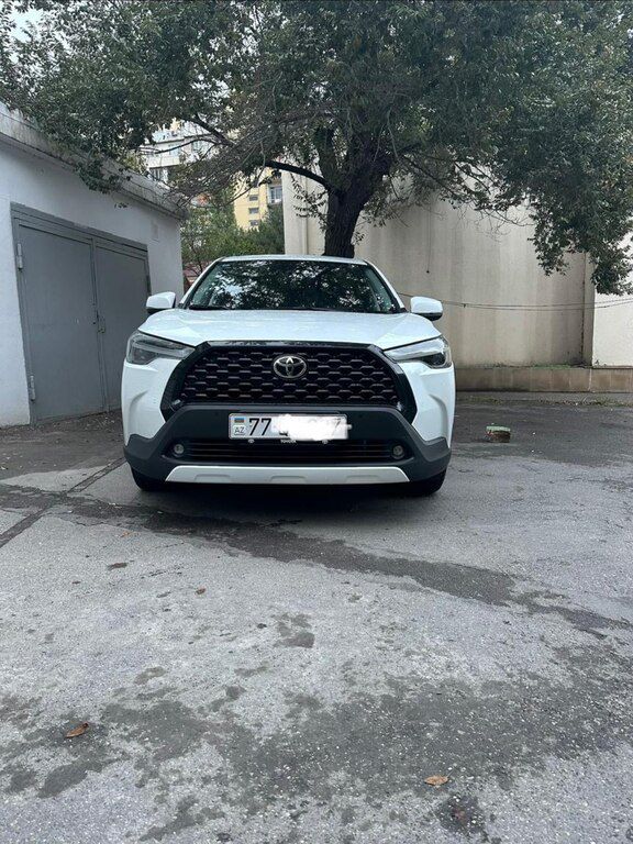 Toyota Corolla Cross, 2.0 L, 1.31 kWh, 2024 il, 13 600 km — Avtomobillər, Bakı (4)