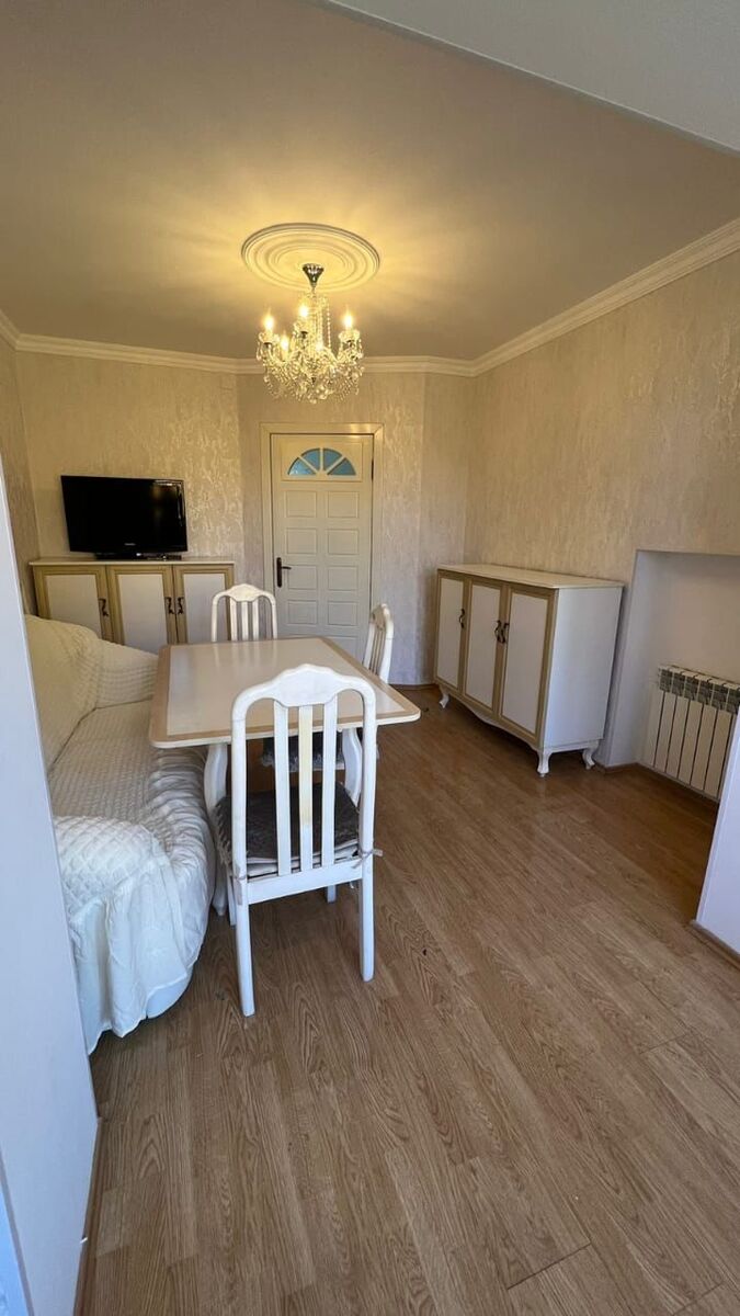 İcarəyə verilir 2 otaqlı köhnə tikili 52 m² — Mənzil, Bakı (9)
