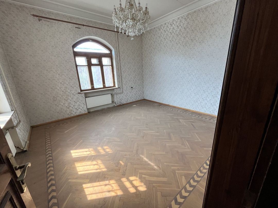 Satılır 6 otaqlı həyət evi/bağ evi 450 m² — Ev, villa, Bakı (12)