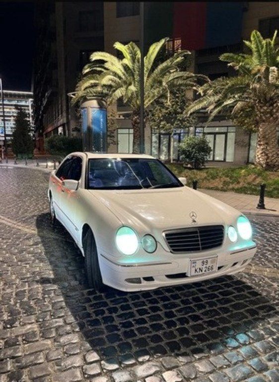 Mercedes E 36 AMG, 3.6 L, 1999 il, 270 000 km — Avtomobillər, Bakı