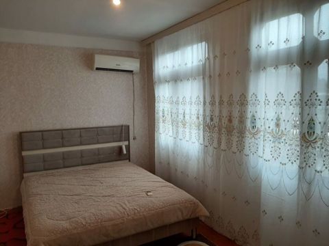 İcarəyə verilir 2 otaqlı köhnə tikili 35 m² — Bakı