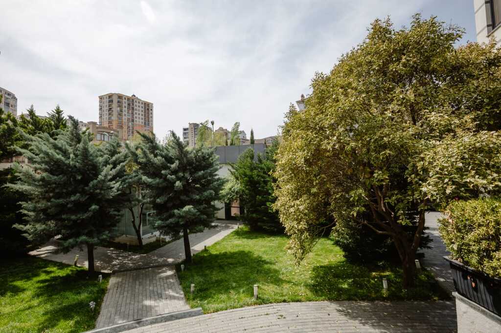 Satılır 10 otaqlı həyət evi/bağ evi 1258 m² — Ev, villa, Bakı (2)